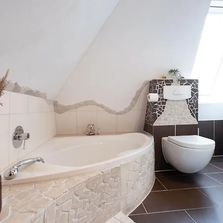 Achter De Hoef 7 Sonnenschein Ii *